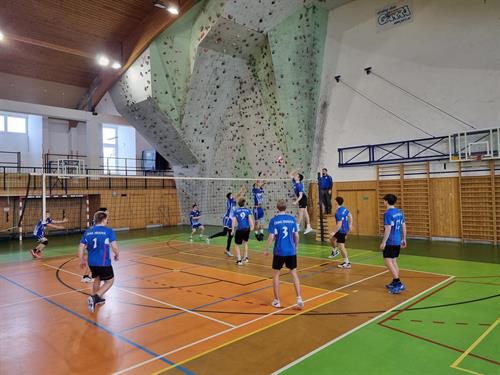 Junioři a juniorky