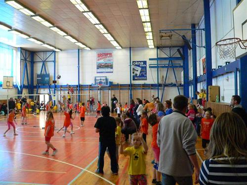 Barevný minivolejbal